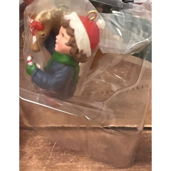 1991 HALLMARK KEEPSAKE ORNAMENT QX5367 SWEET TALK HORSE BOY CANDY CANE - Picture 5 of 6